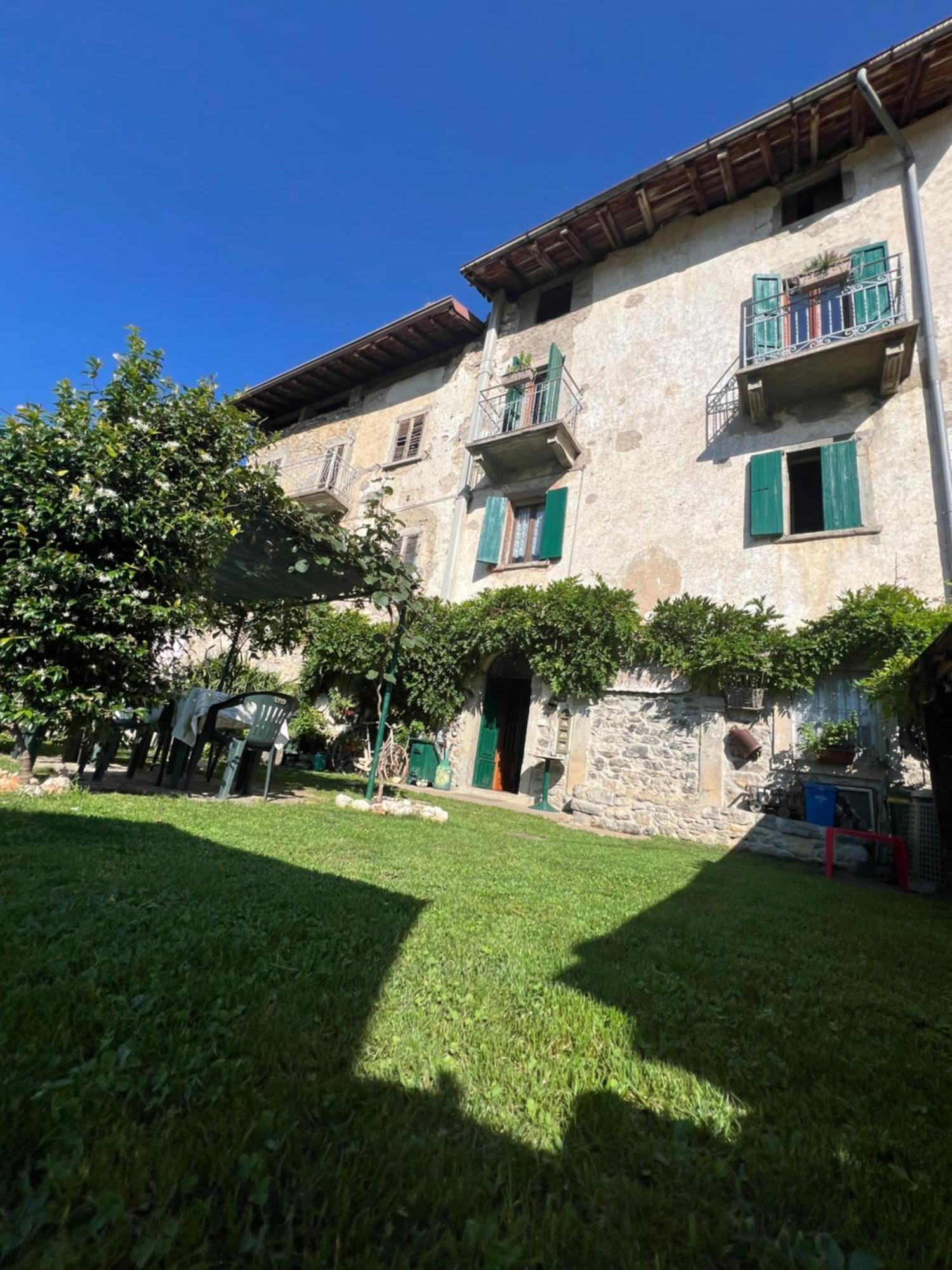 B&B Come Un Tempo Costa di Serina Exterior photo
